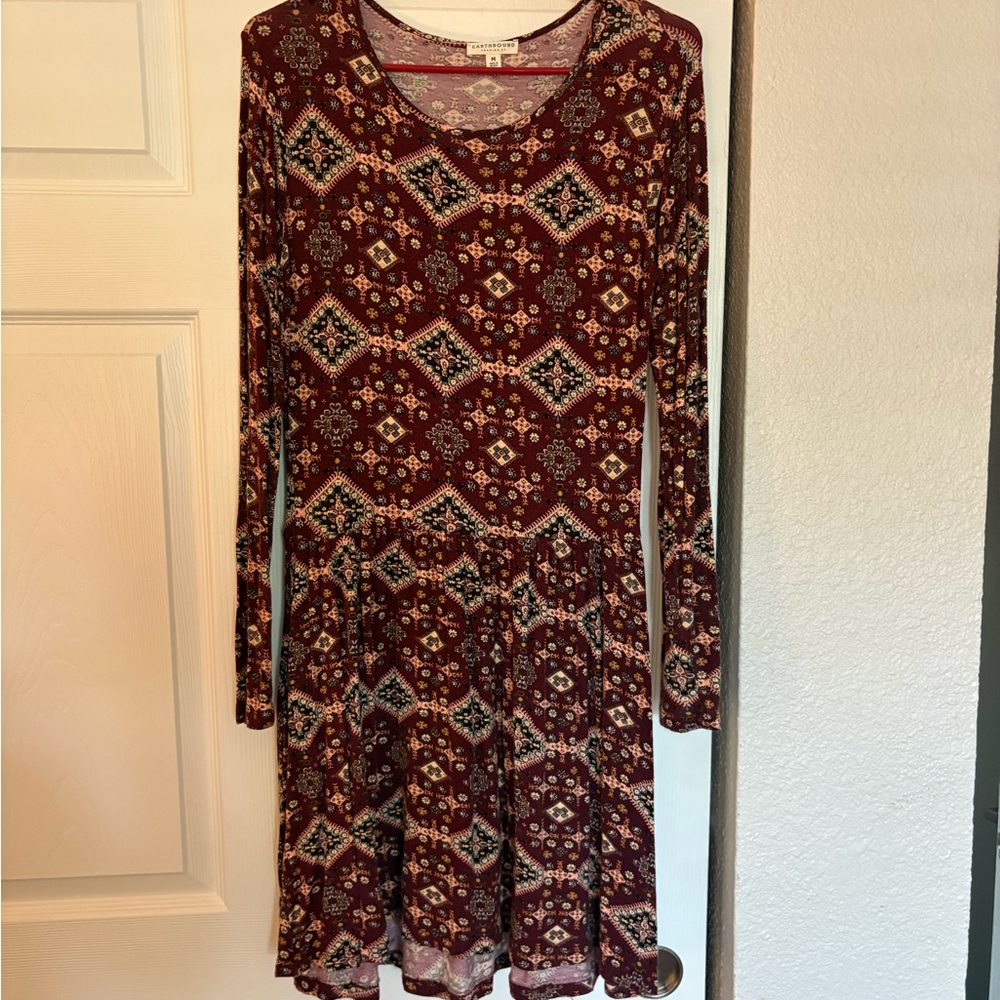 Patterned Long Sleeve Dress